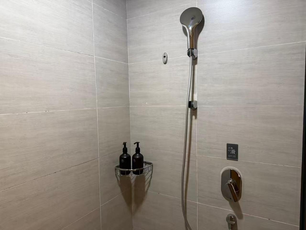 Ji Hotel (Shanghai World Expo Yanggao South Road) 21/34