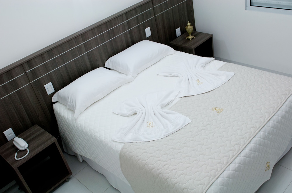Roari Hotel 22/43