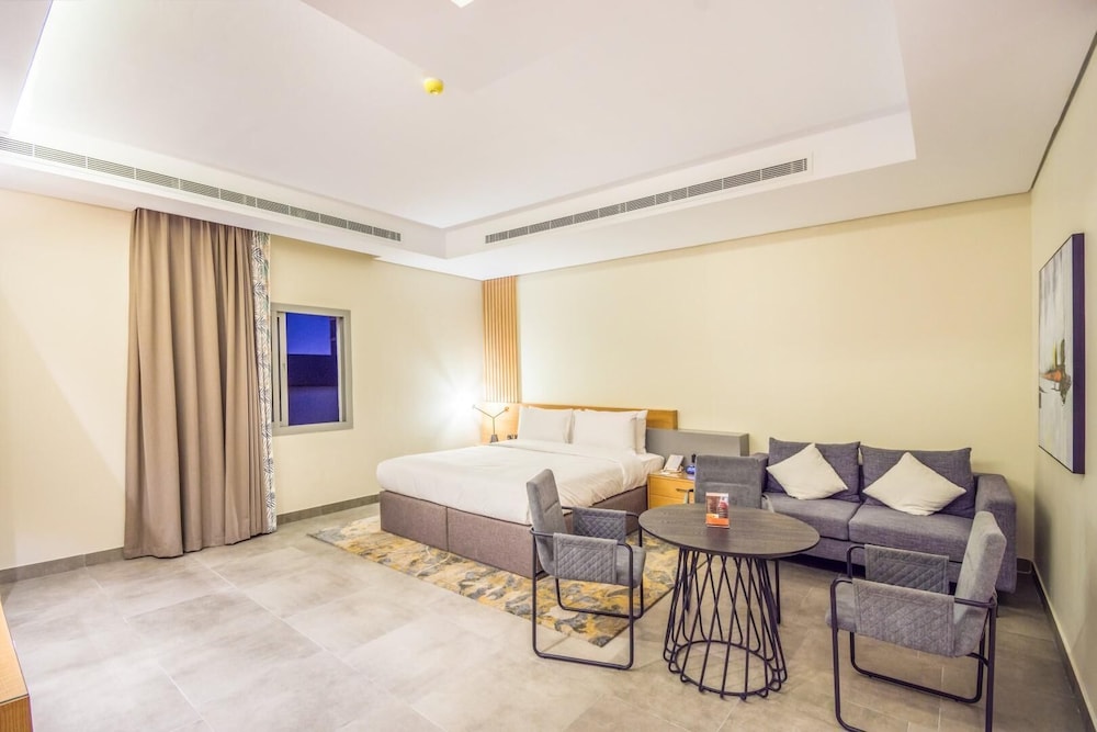 ايوا اكسبريس الروضة(Ewaa Express Hotel AlRawda Jeddah) 22/43