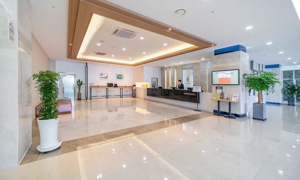Hotel Haven 3/69