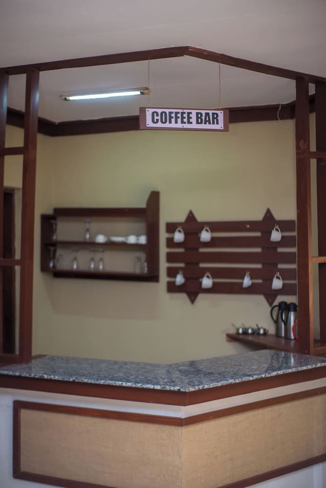 Arusha Giraffe Lodge 6/50