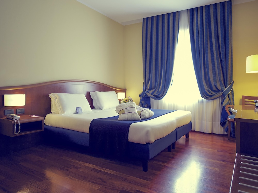 Mercure Genova San Biagio 17/72