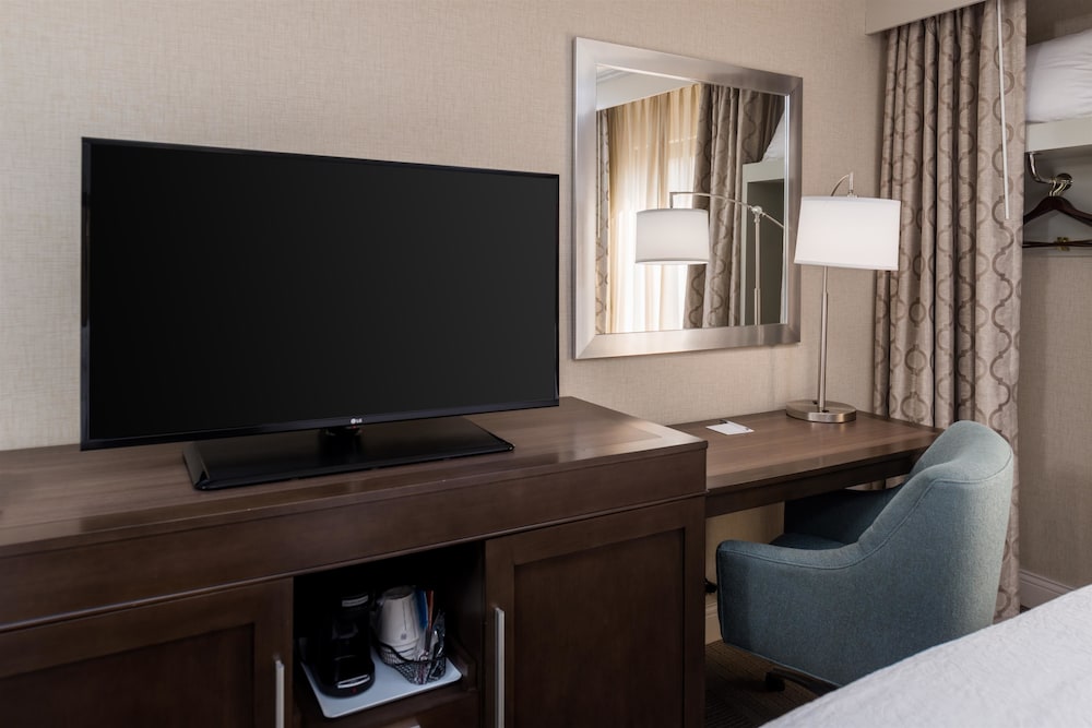 Hampton Inn Los Angeles West Covina 49/52