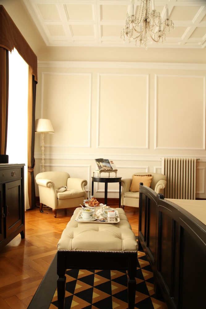 Hotel Villa Del Sogno 58/77