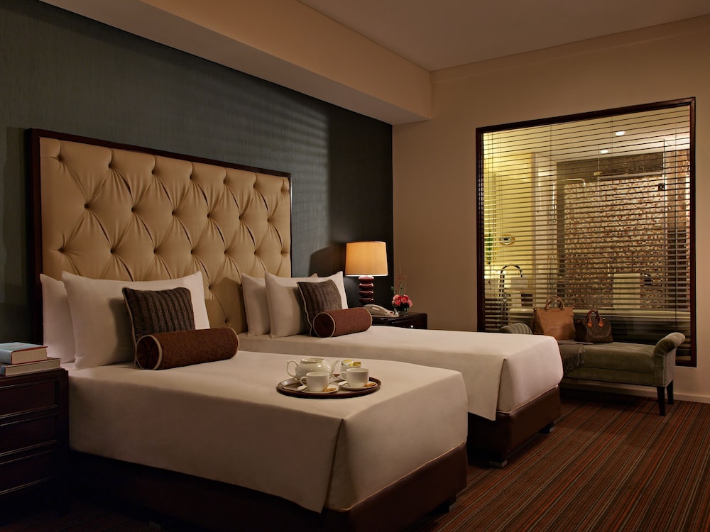 Joy Nostalg Hotel and Suites Manila 13/50