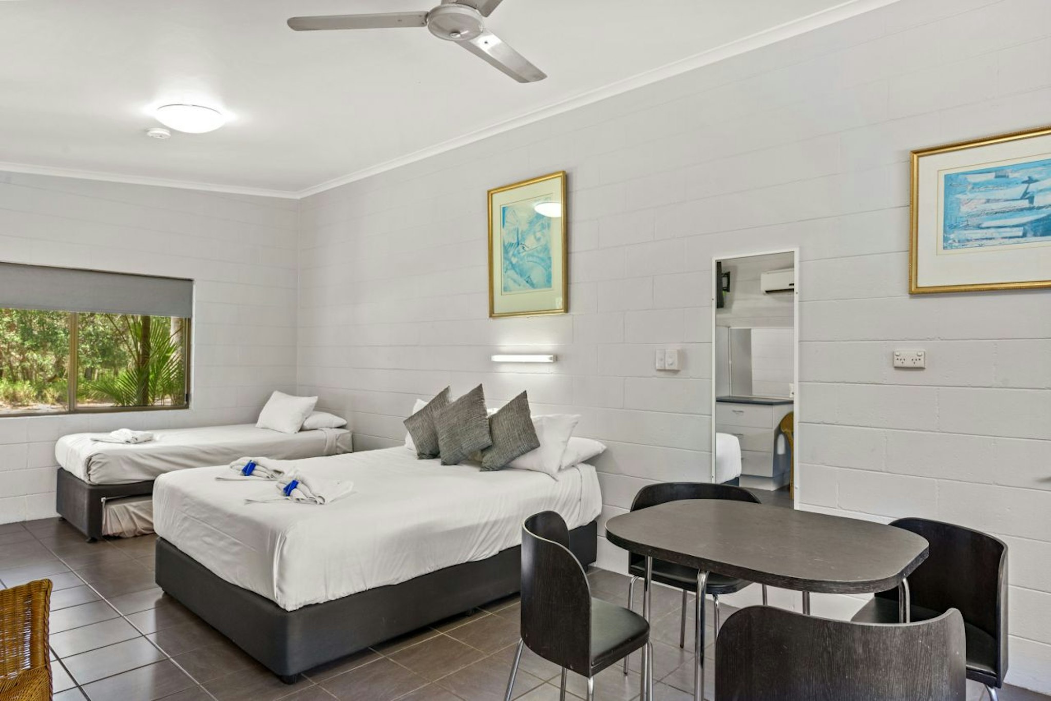 1 Bedroom, Studio, Cabin