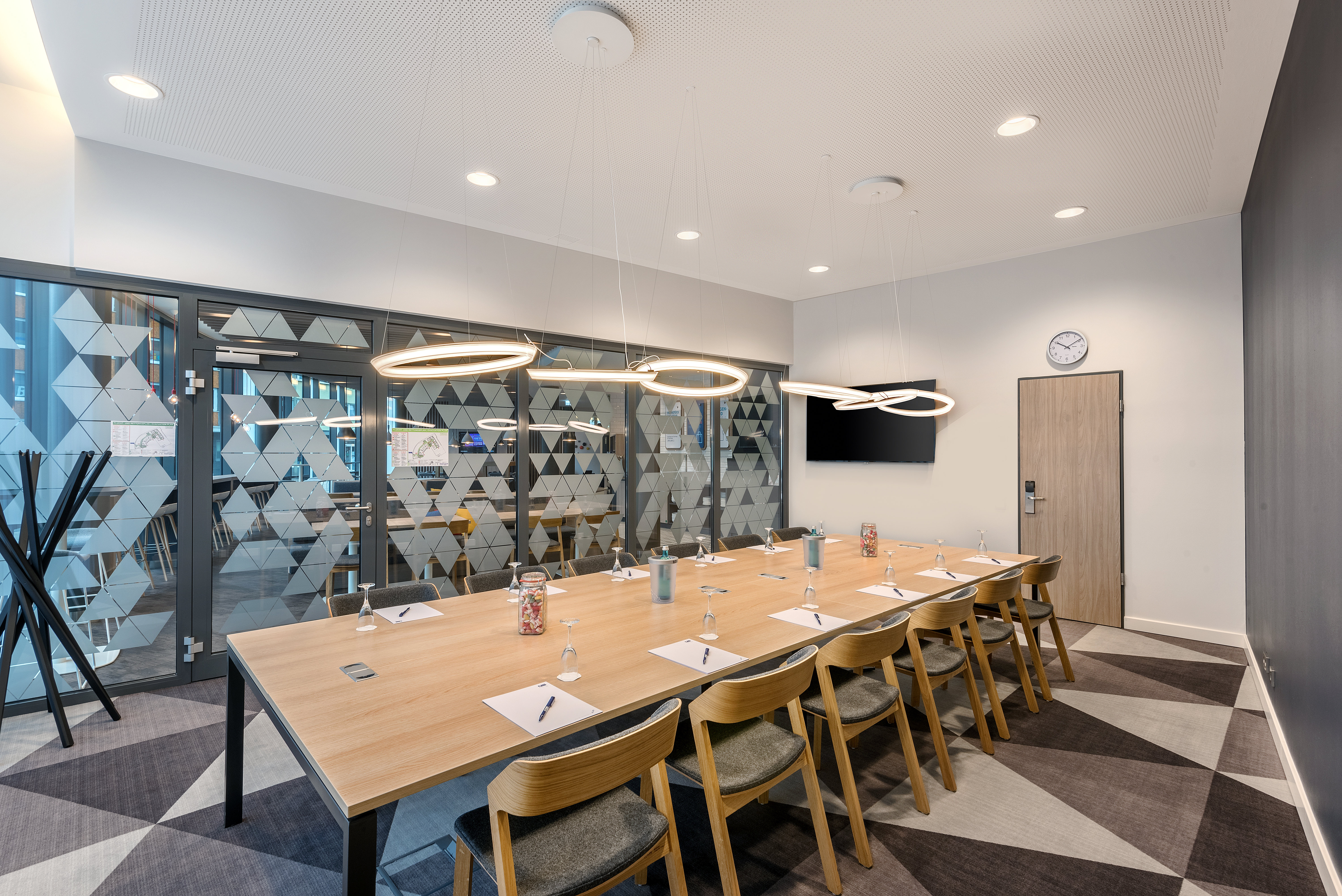 HOLIDAY INN EXPRESS SIEGEN 73/79
