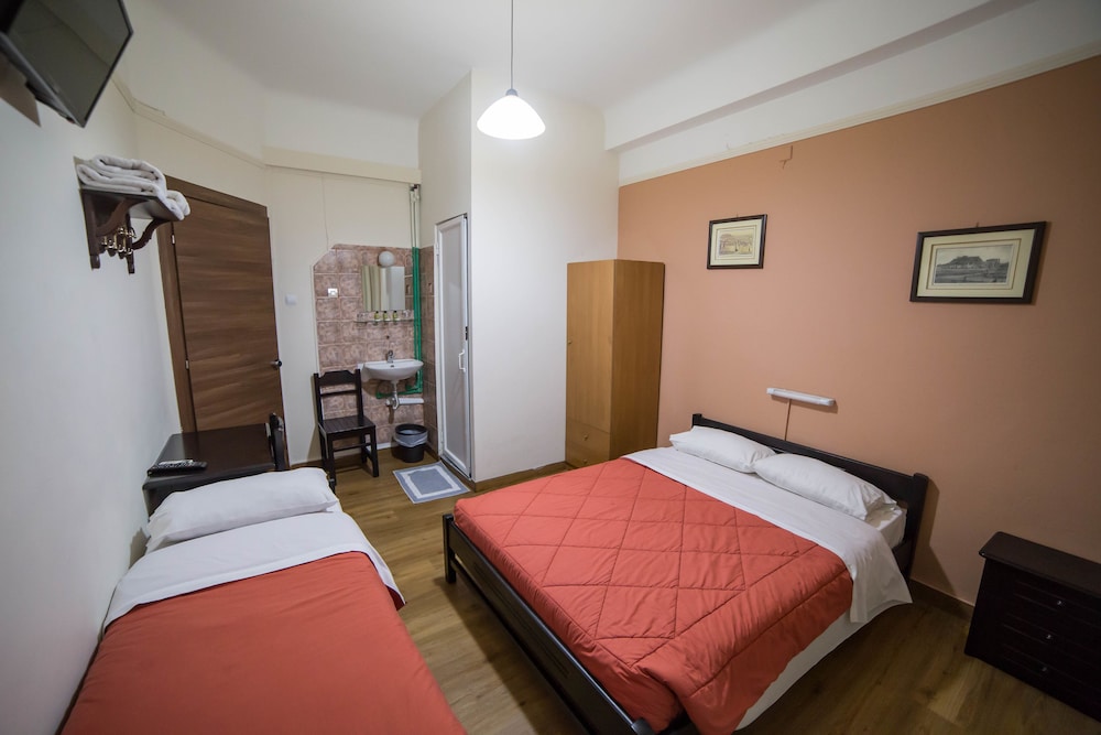 Tempi Hotel 16/38