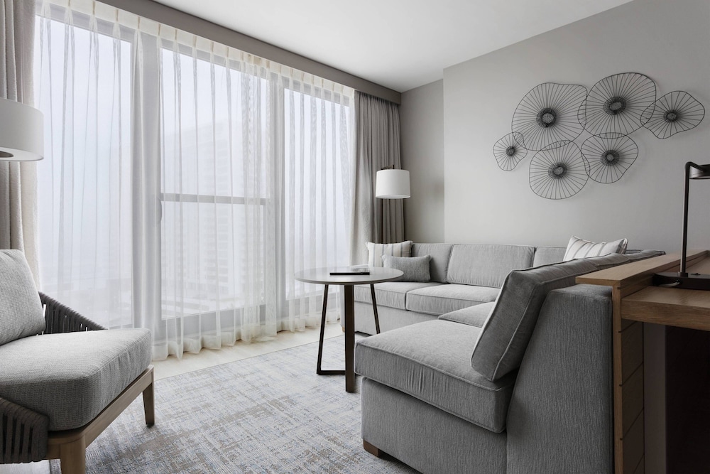 Marriott Virginia Beach Oceanfront 33/55