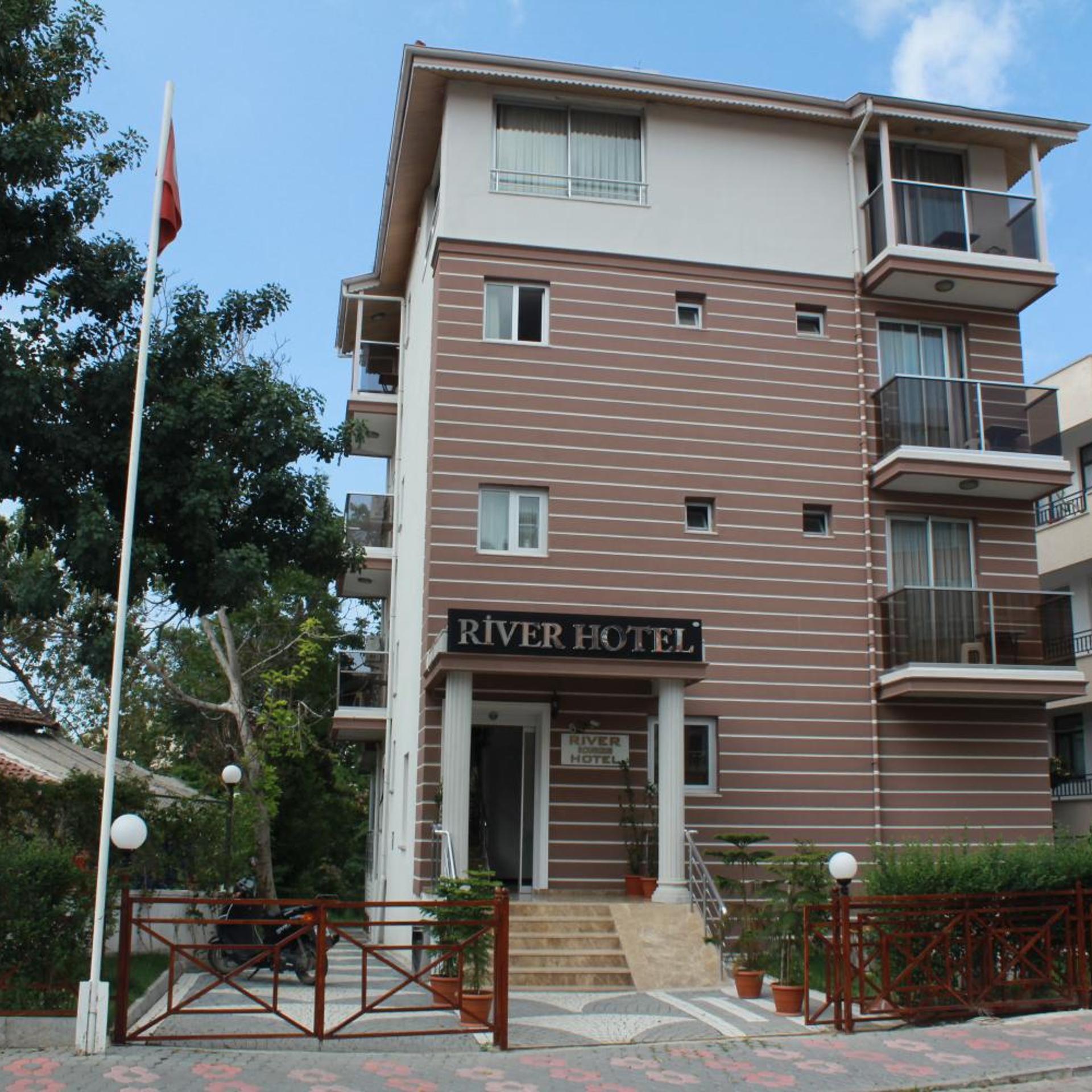 River Boutique Hotel 6/28