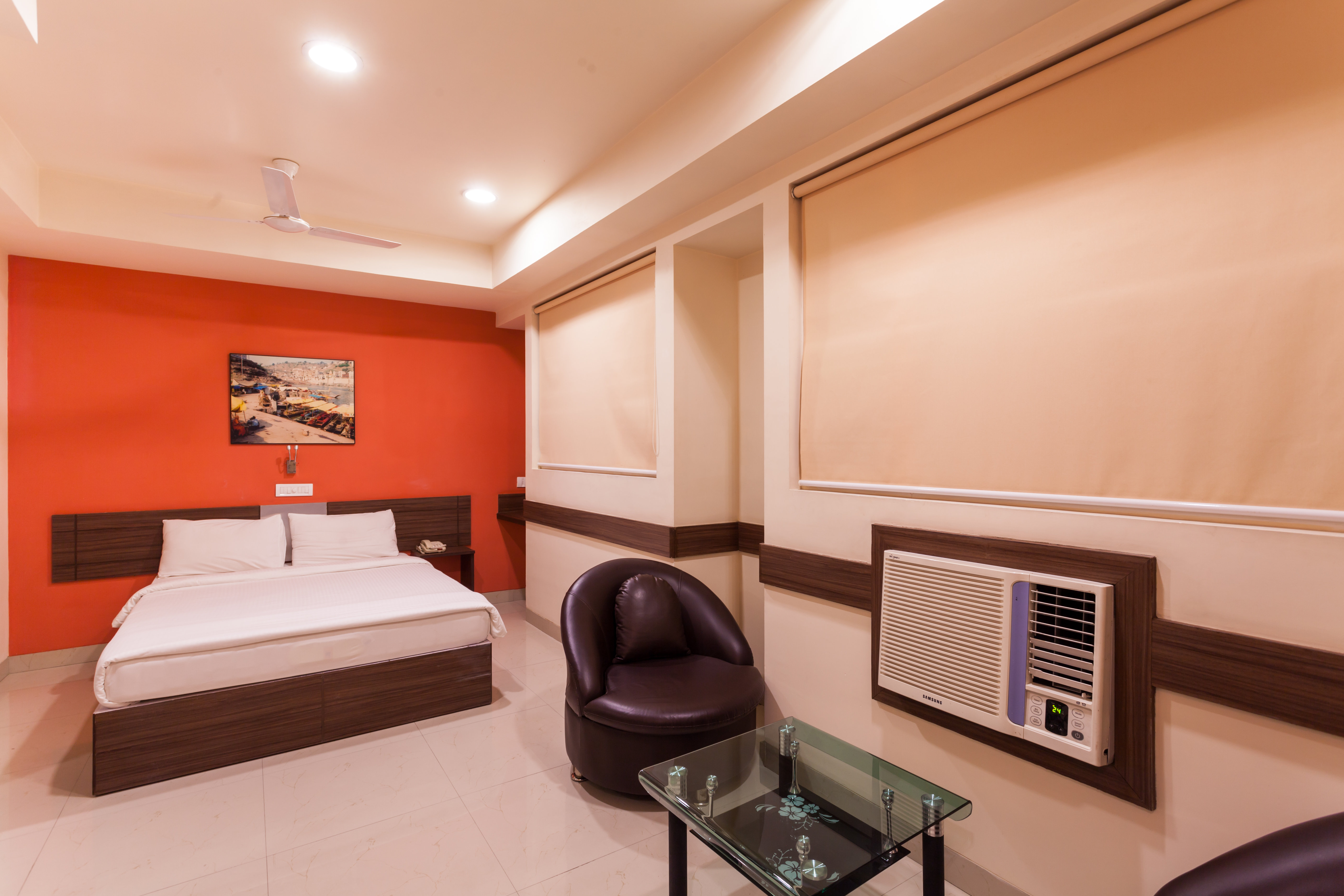 Ginger Hotel Indore 22/53