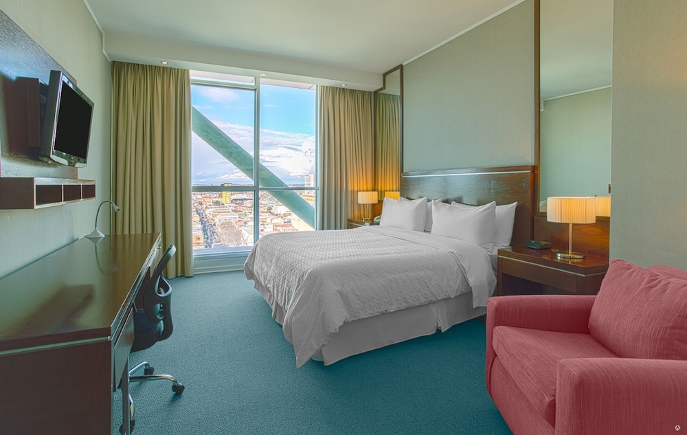 Four Points By Sheraton Los Angeles 13/44