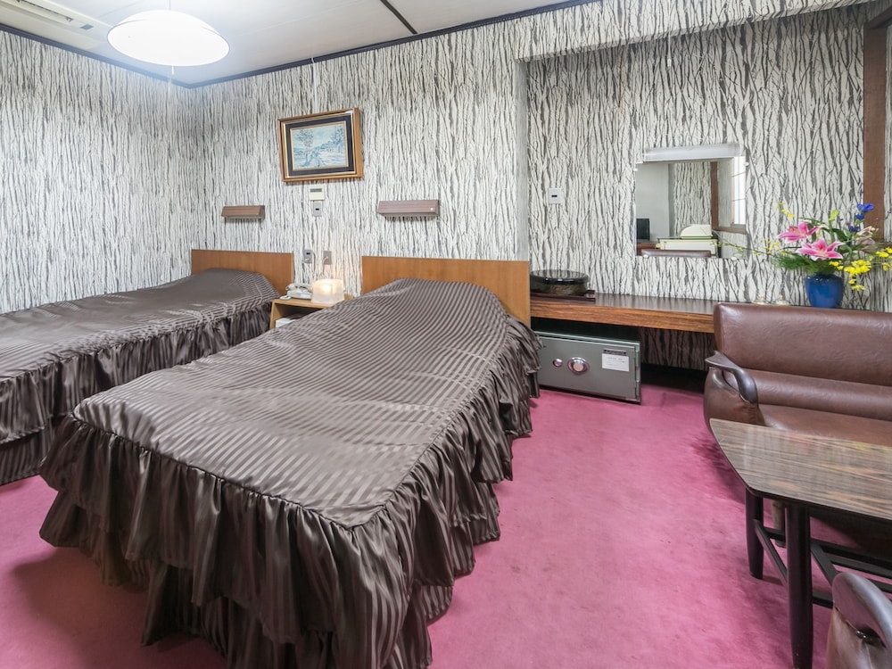 Riverside Hotel Shoei 21/66