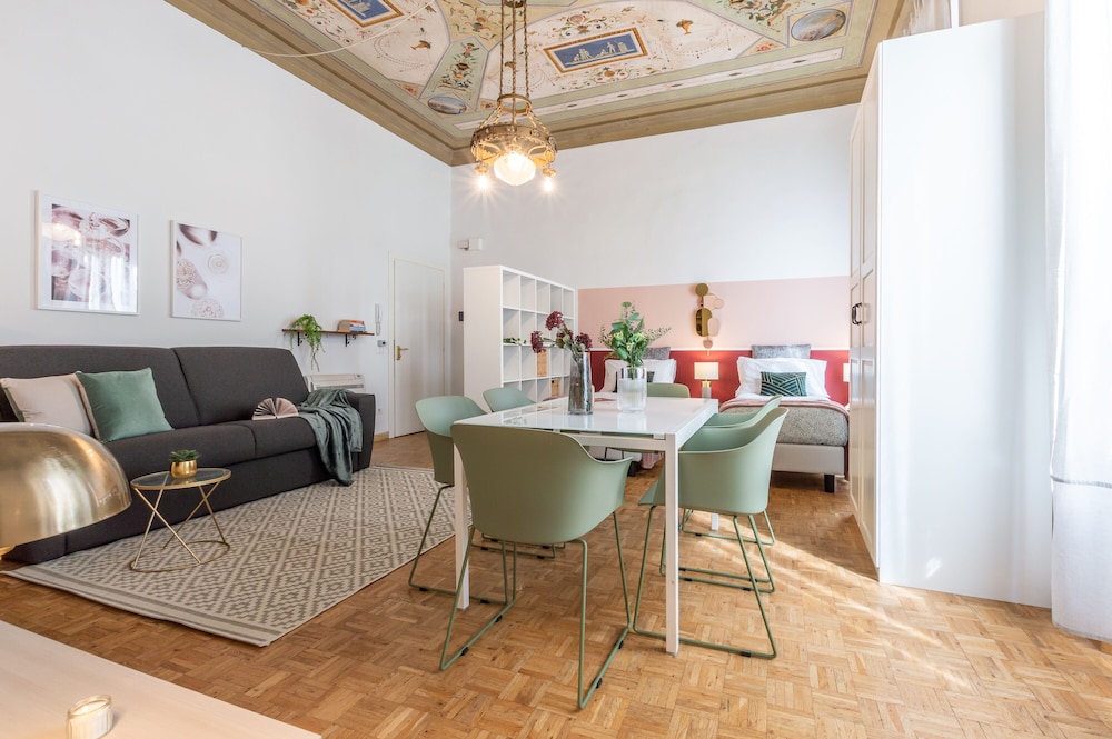 Wine Apartments Florence Pinot 35/47