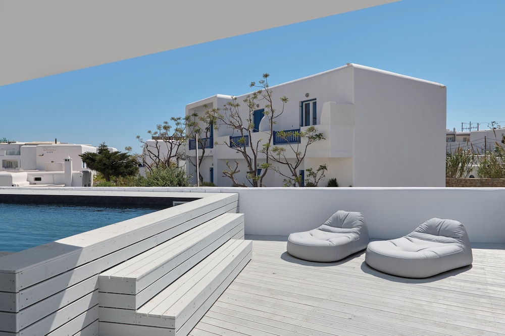 Kosmoplaz Beach Hotel 55/77