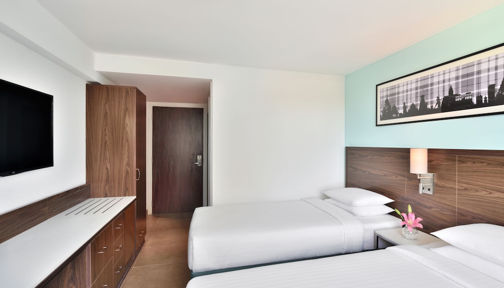 Fairfield by Marriott Bengaluru Whitefield 12/37