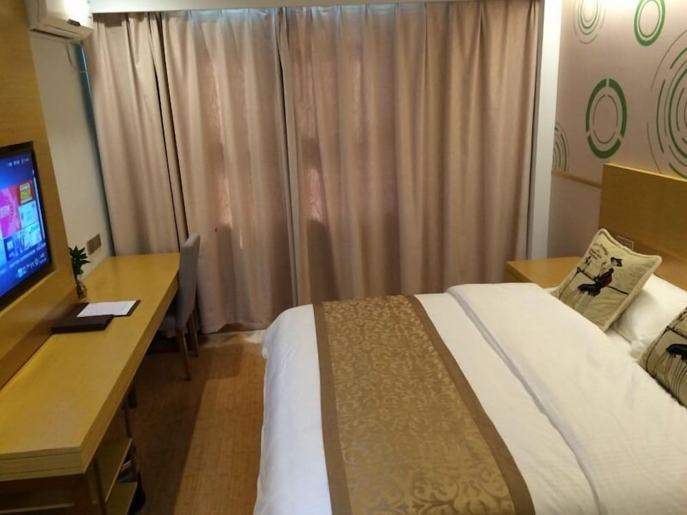 Greentree Inn Huangshan Xiuning County Qiyun Moutain Hotel 10/26