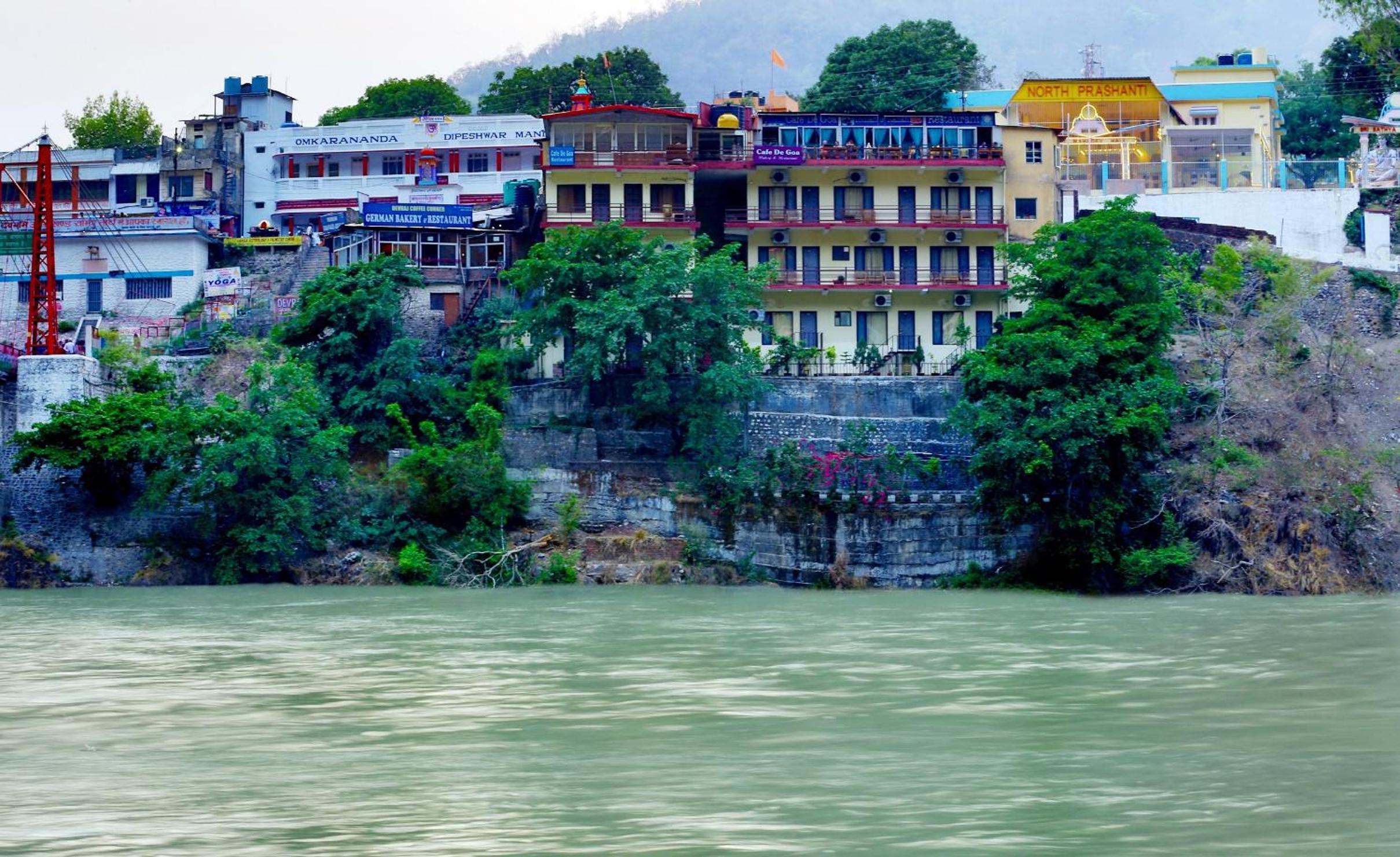Kunwar Residency 24/31