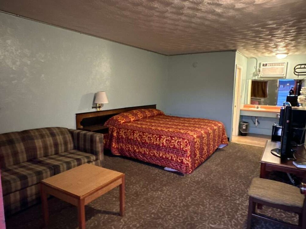 Gray Plaza Motel Benton Rend Lake I-57 28/39