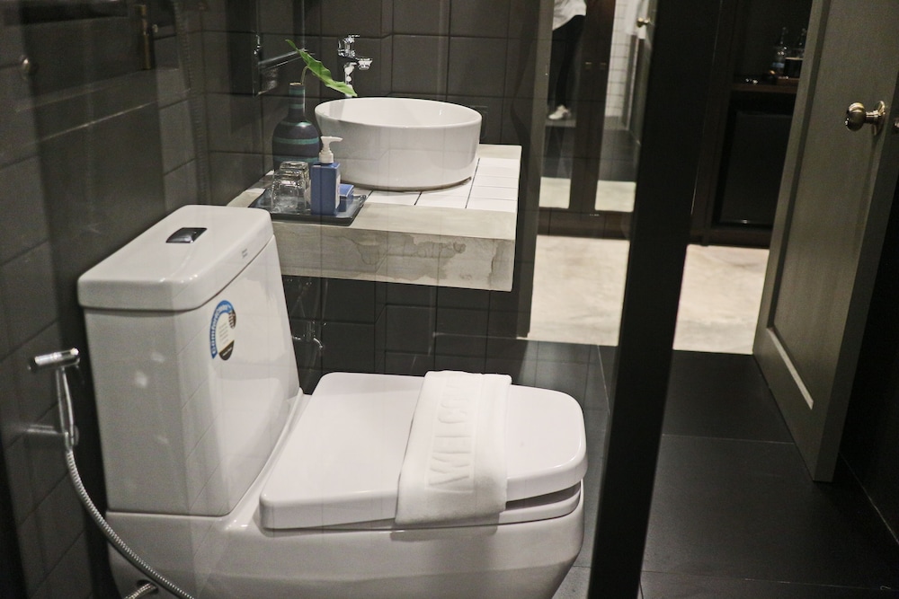 Hua Hin Habitat Hotel 47/49
