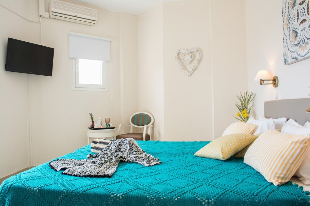 Windmill Beach Apartments 5/34