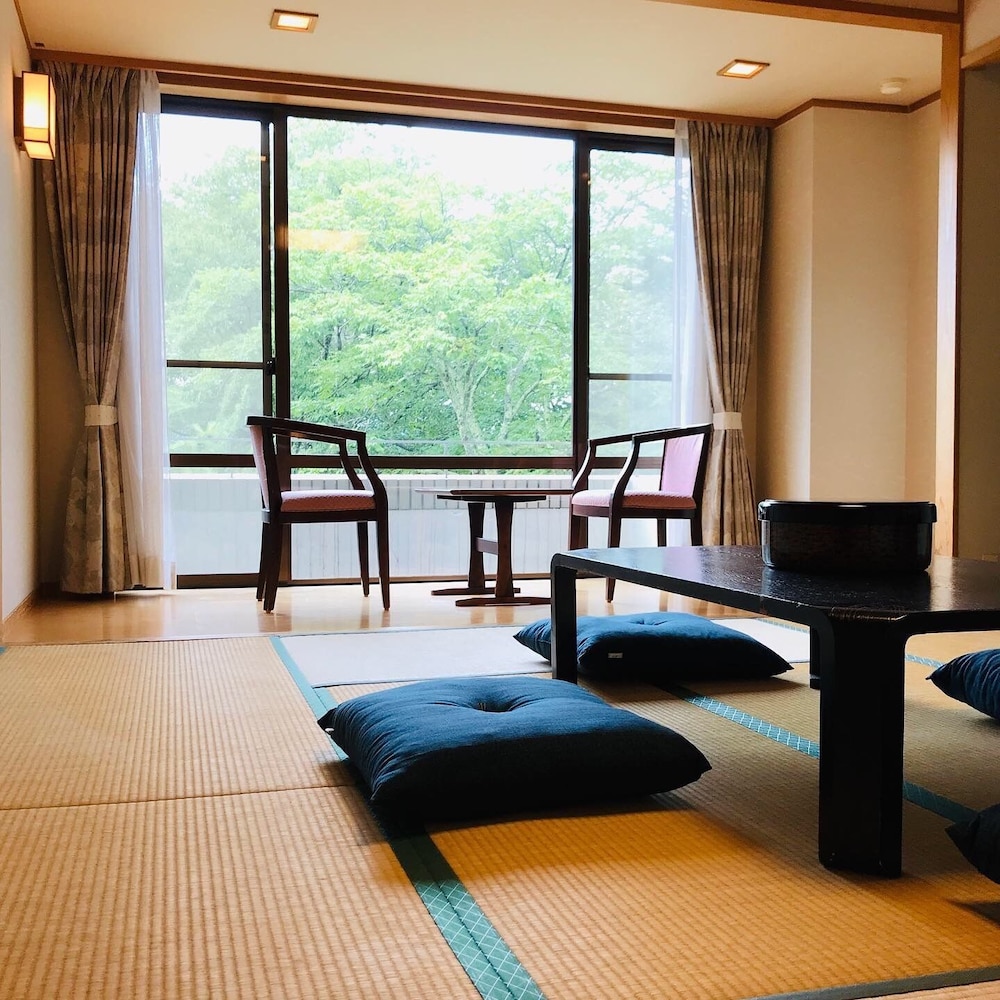 Lake Side Nikko Hotel 39/68