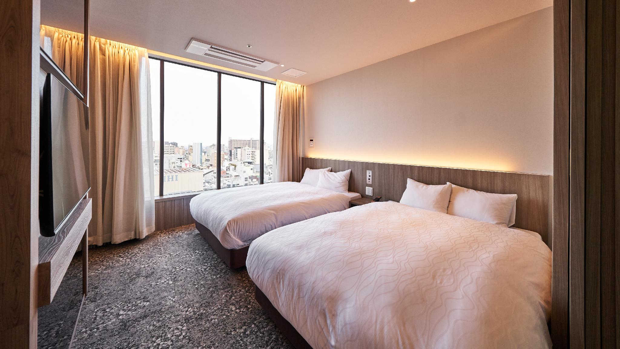 Renovated, Luxury, Executive, Twin Beds