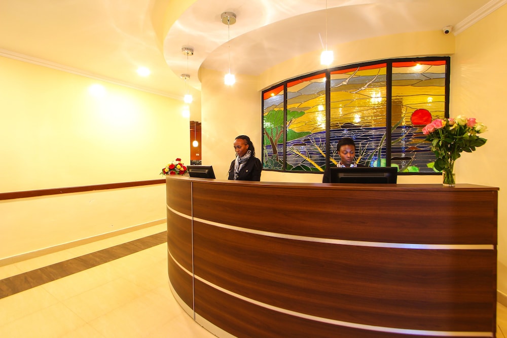 Vittoria Suites 8/50