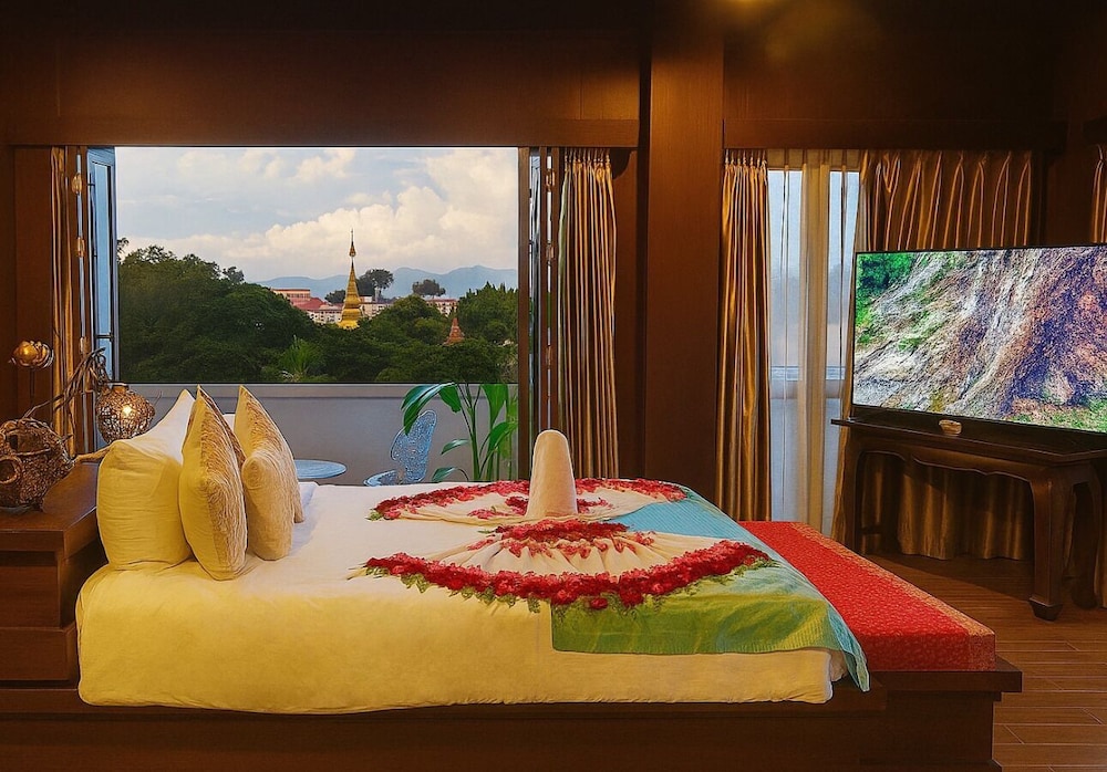 Sky, Montra, Roof Top, Double Bed, Balcony