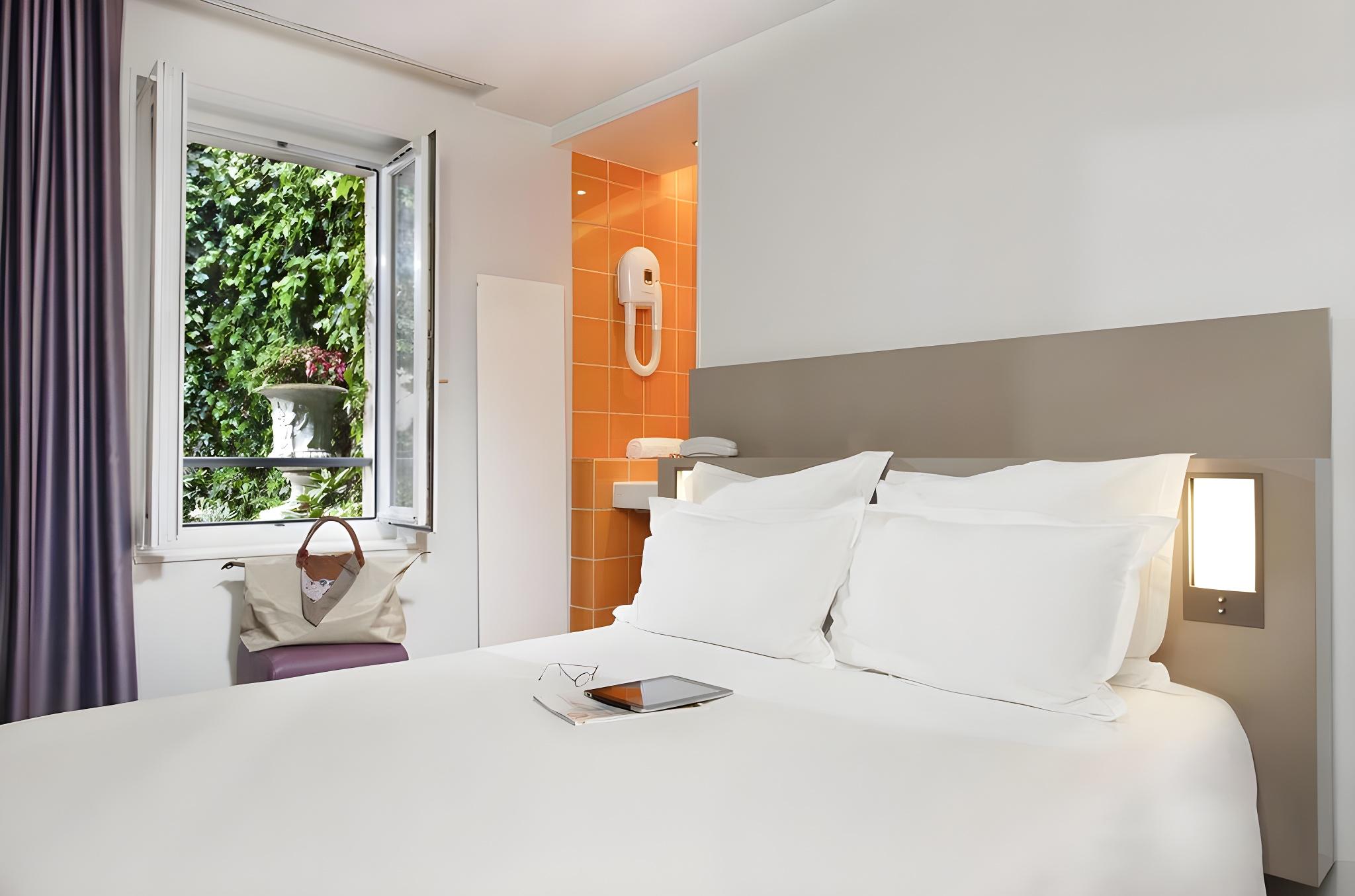 Villa, King Bed, Stair Access Only, Annex