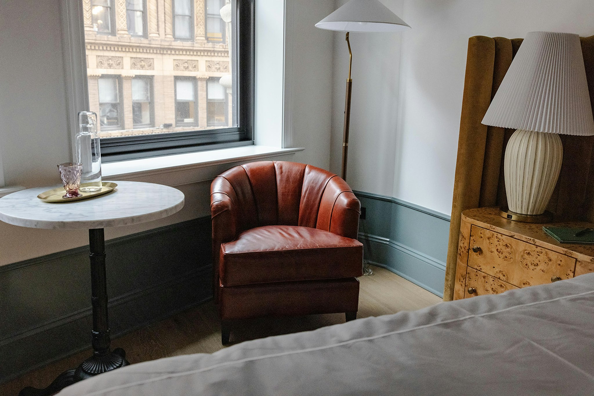 Fidelity Hotel 35/50