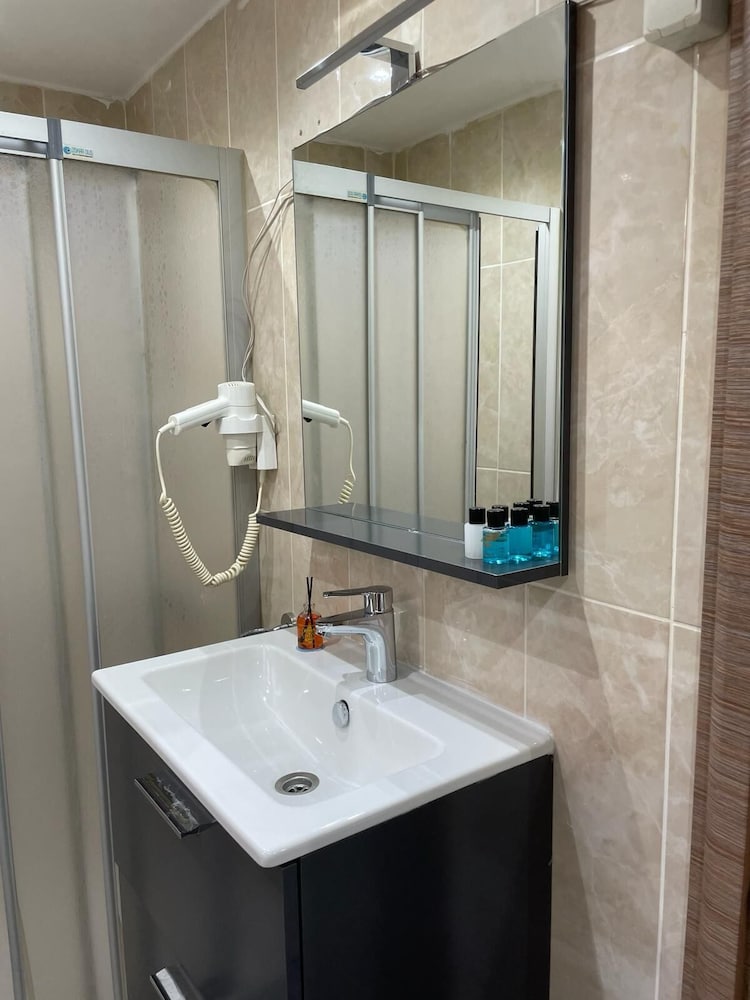 Luna Suites Taksim 28/34