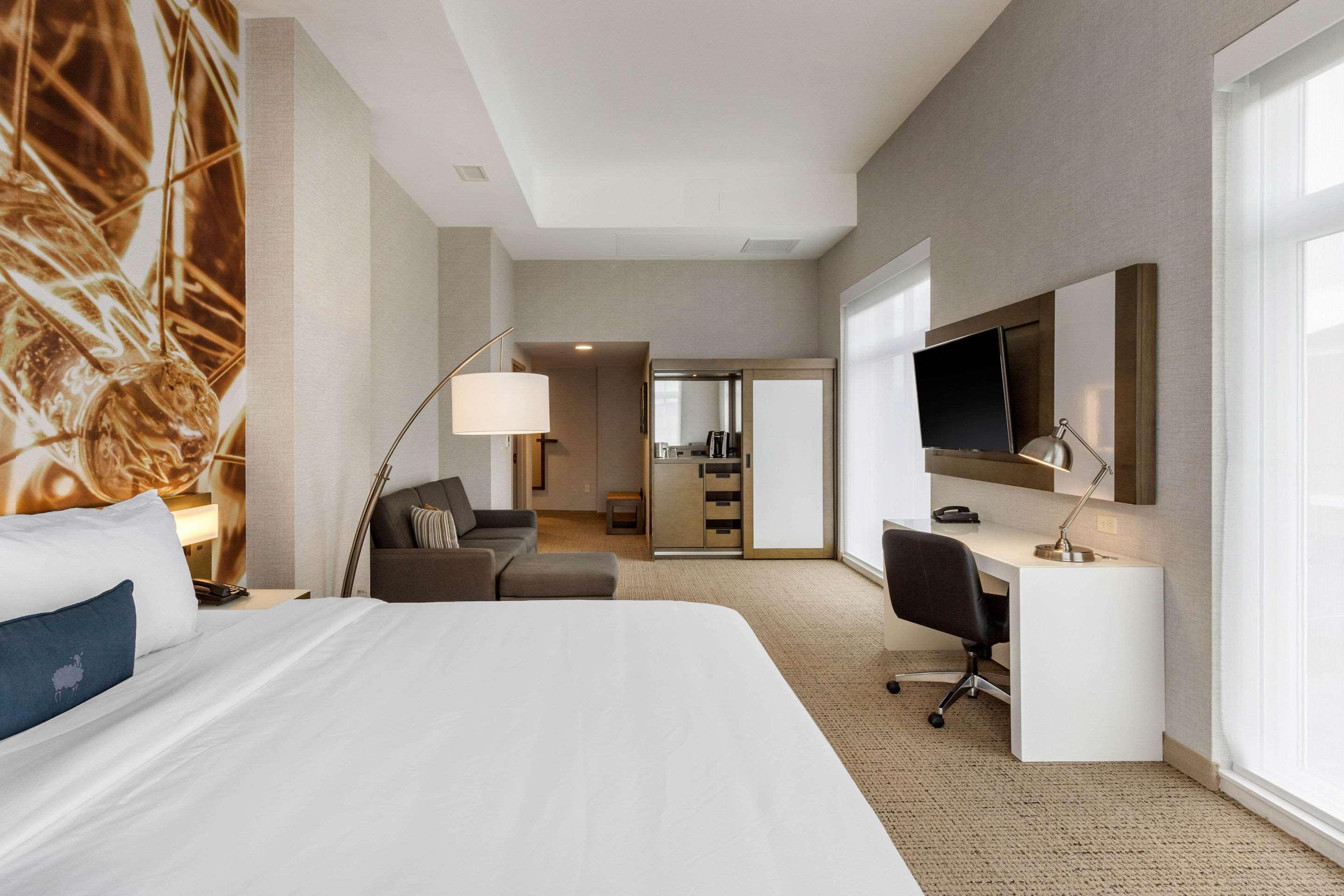 Suite