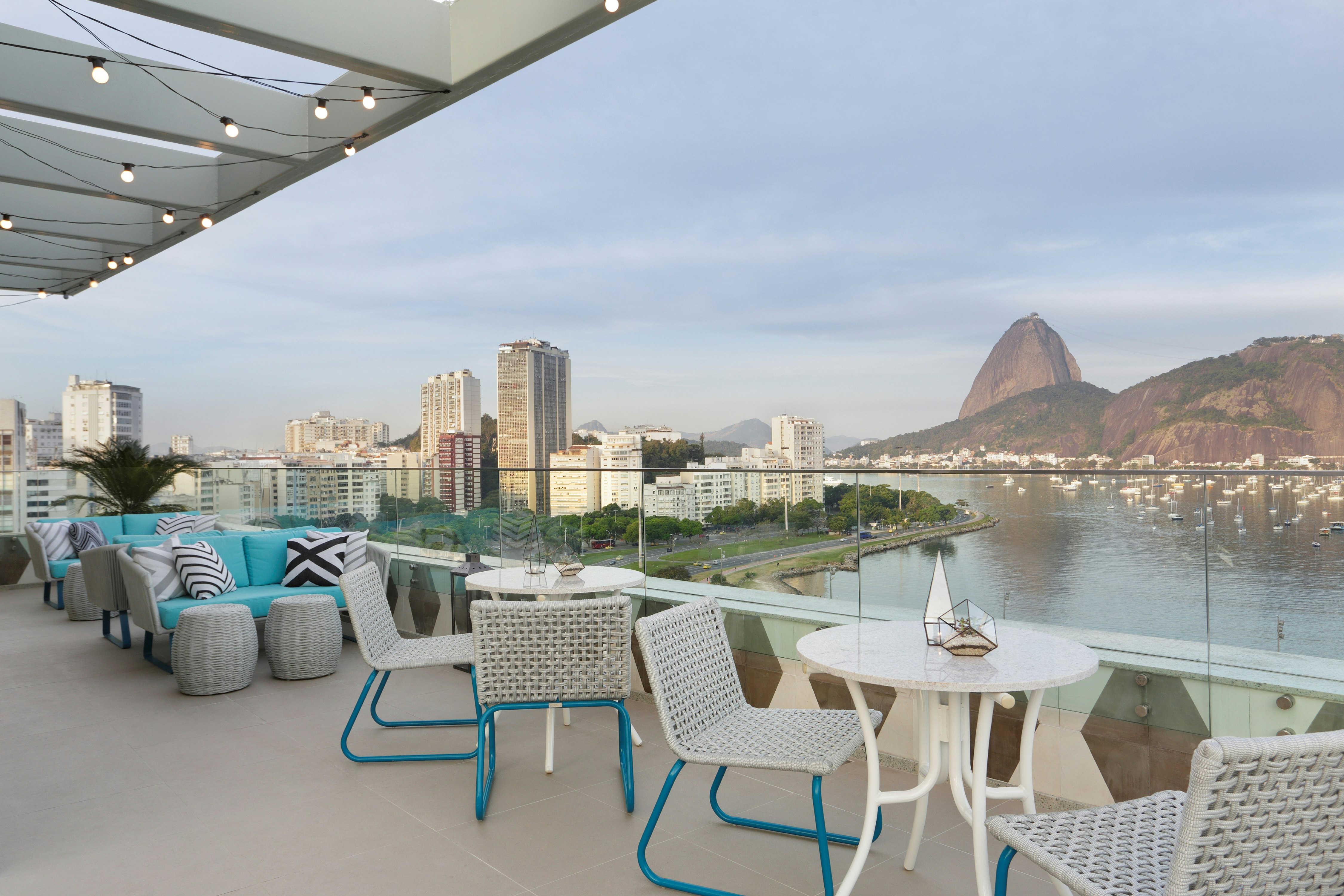 Yoo2 Rio de Janeiro, Tapestry Collection by Hilton 37/42