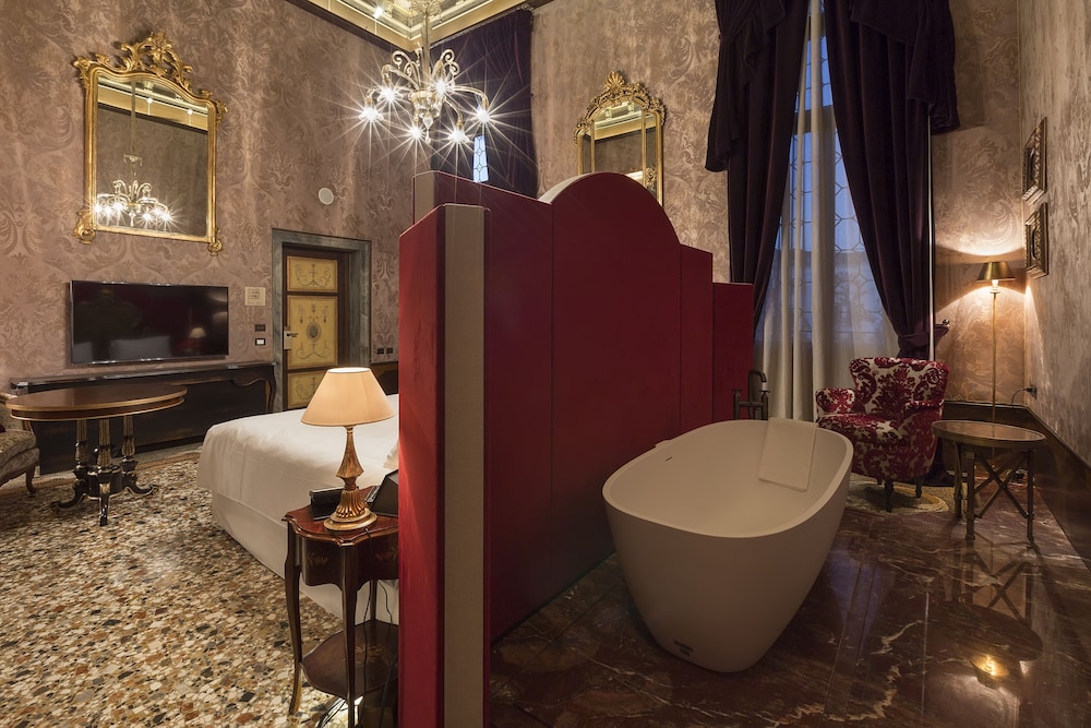 The Palazzo Venart Luxury Hotel 12/58