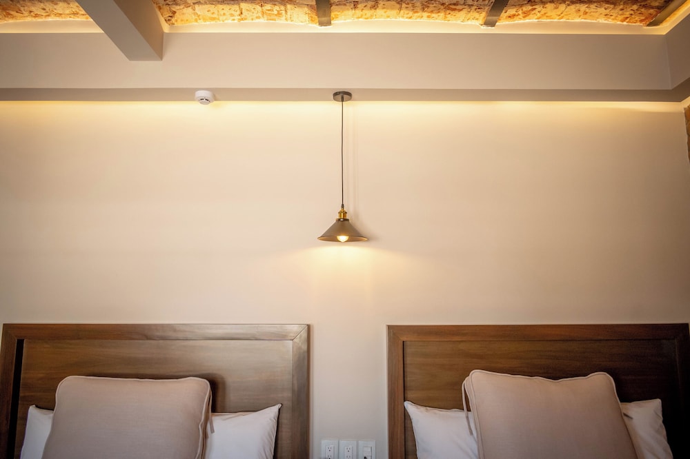 Hotel Boutique Divino Sol 35/50