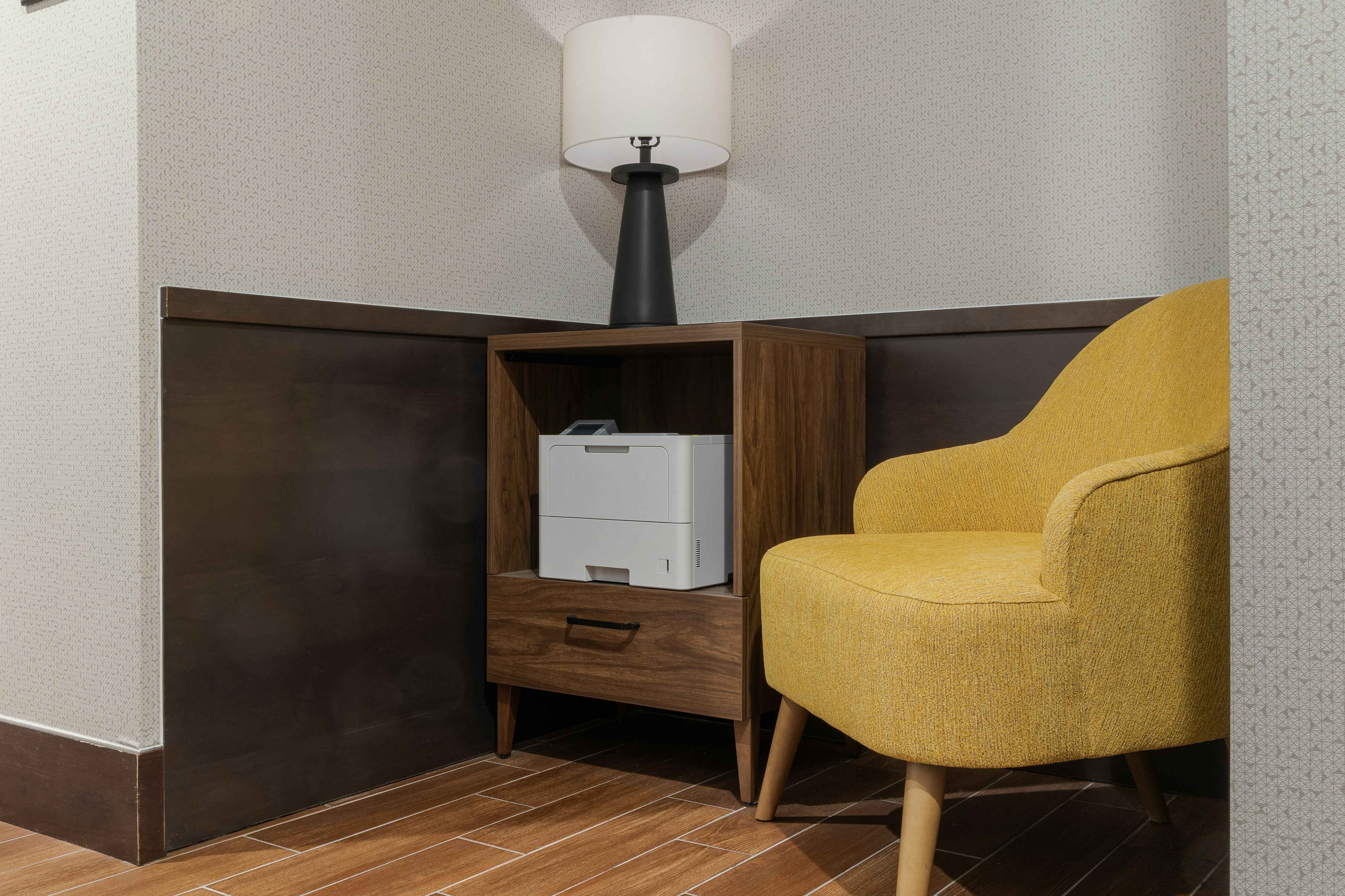 Hampton Inn and Suites Niles Warren OH 71/77