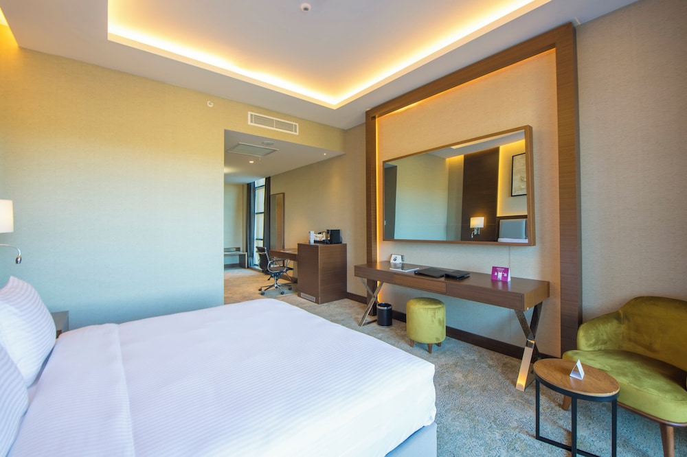 Crowne Plaza Yalova 23/66