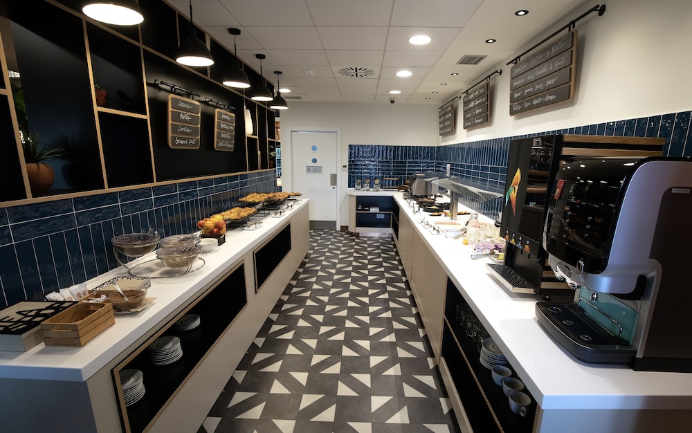 Travelodge Madrid Metropolitano 14/63
