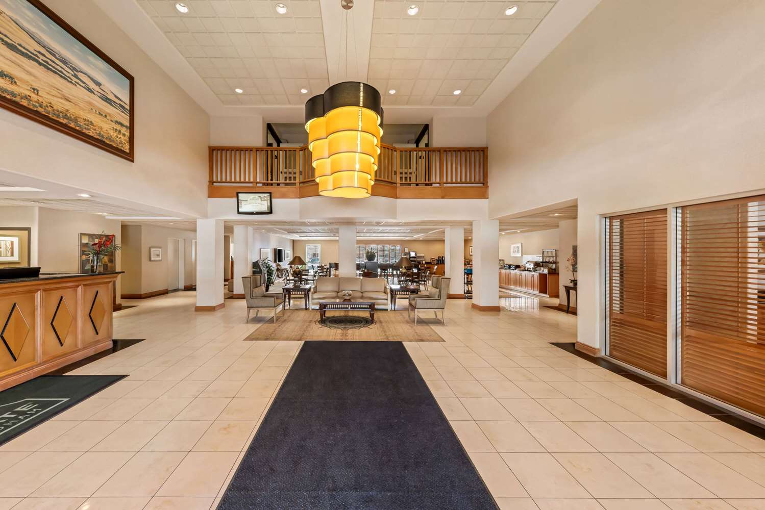 Wingate by Wyndham Calgary 6/39