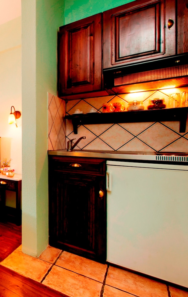 Fretzato Traditional Guest House 9/42