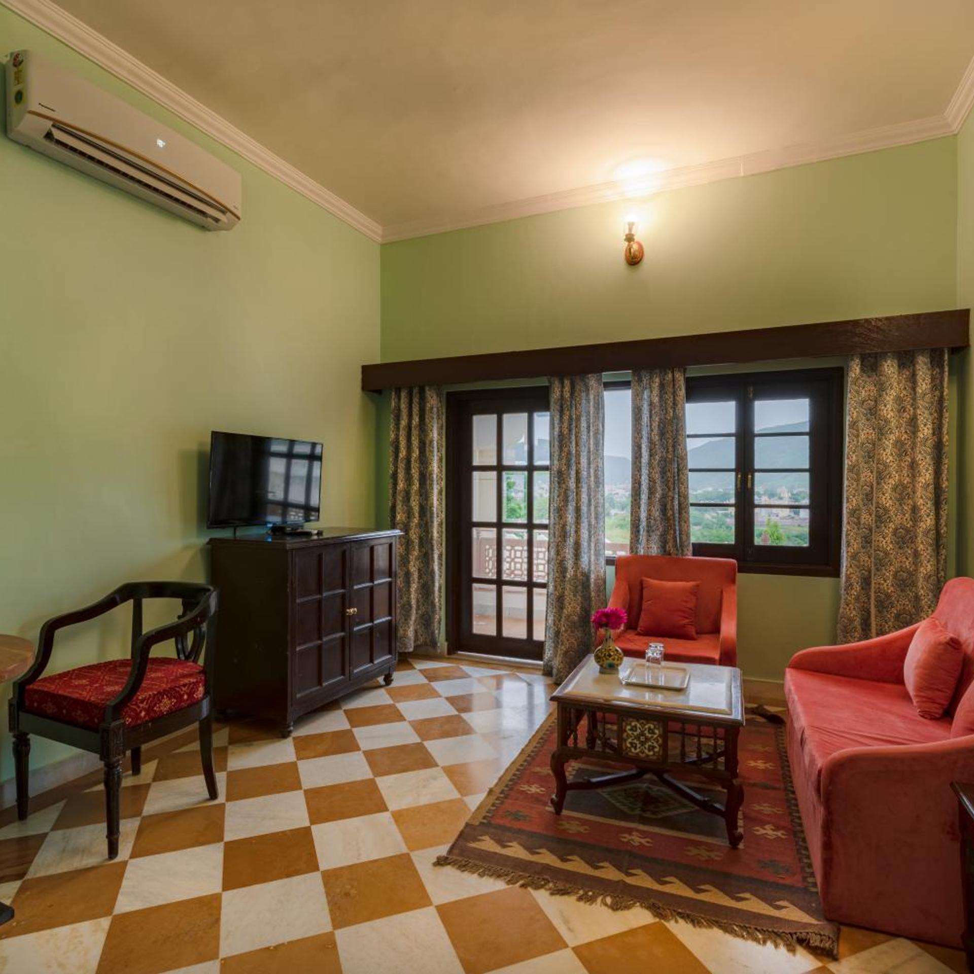 Gulaab Niwaas Palace 25/50