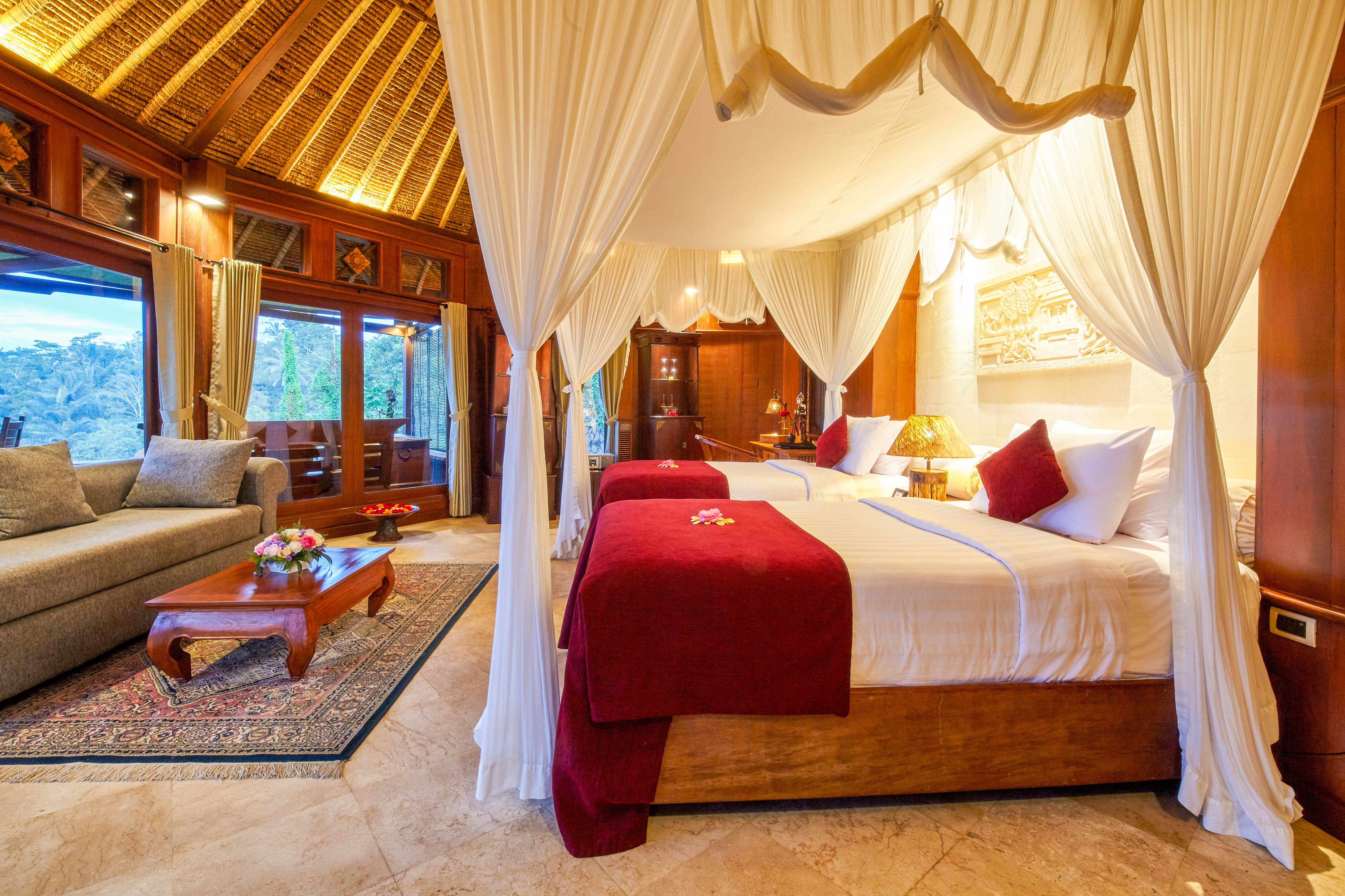 Deluxe, Villa