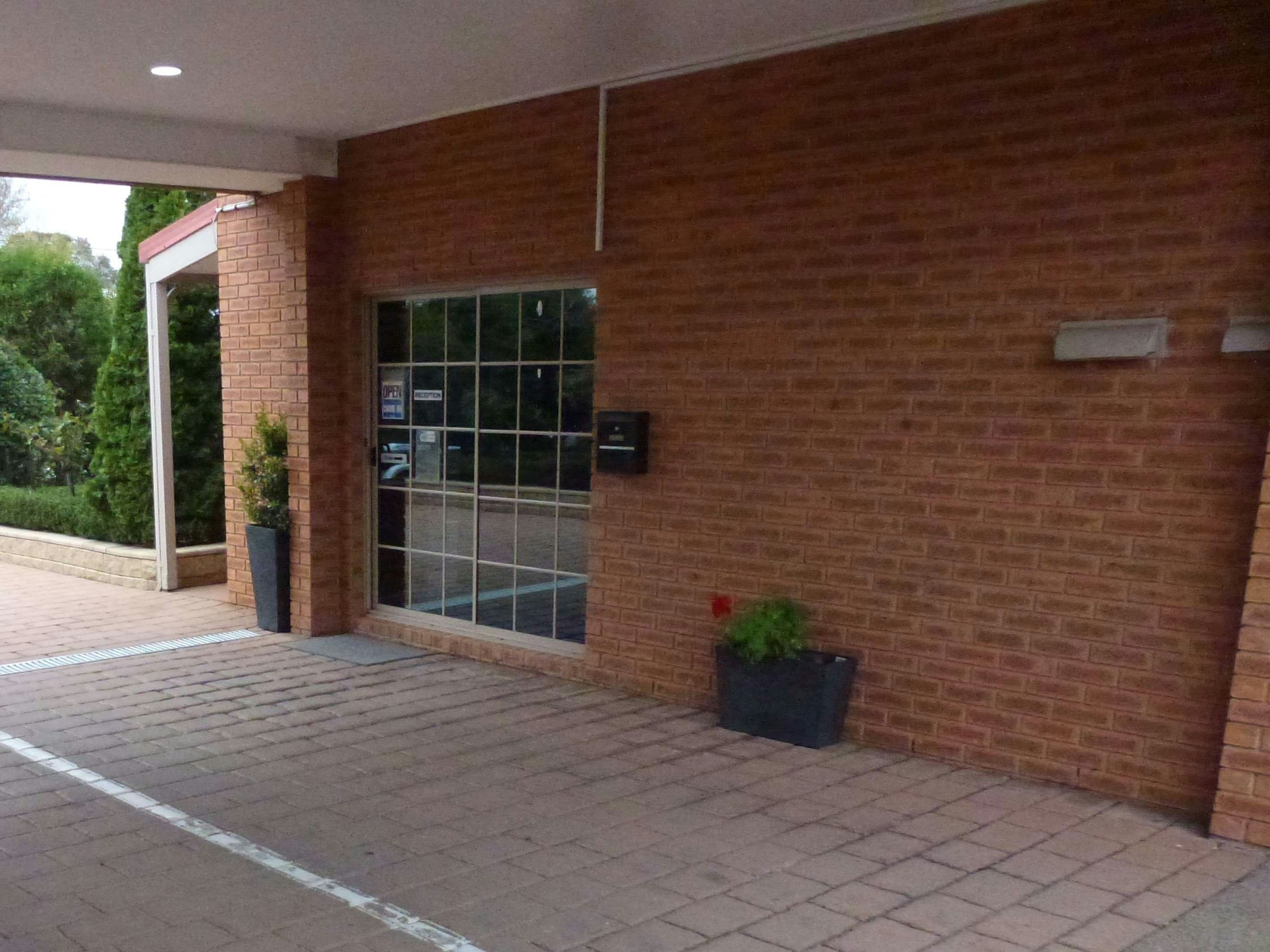 Colonial Motor Inn Bairnsdale 24/37