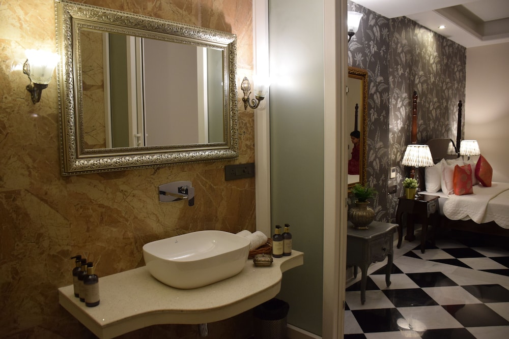 Dileep Kothi - A Royal Boutique Luxury Suites Jaipur 36/39