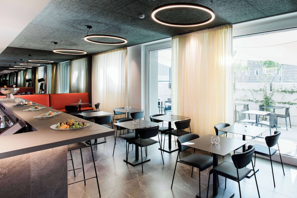 Amedia Milan, Trademark Collection by Wyndham 56/66
