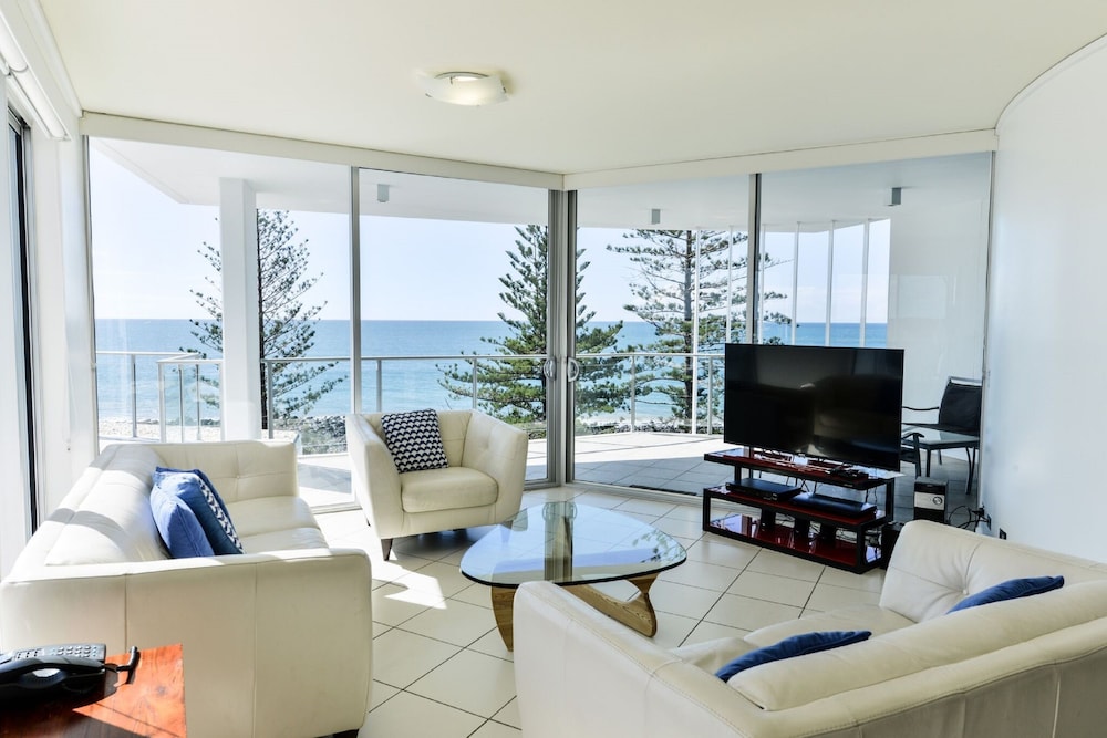 C Bargara Resort 55/73