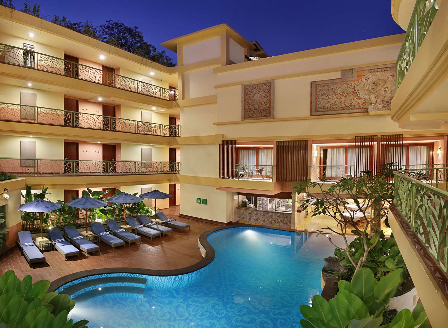 SenS Hotel and Spa 7/40