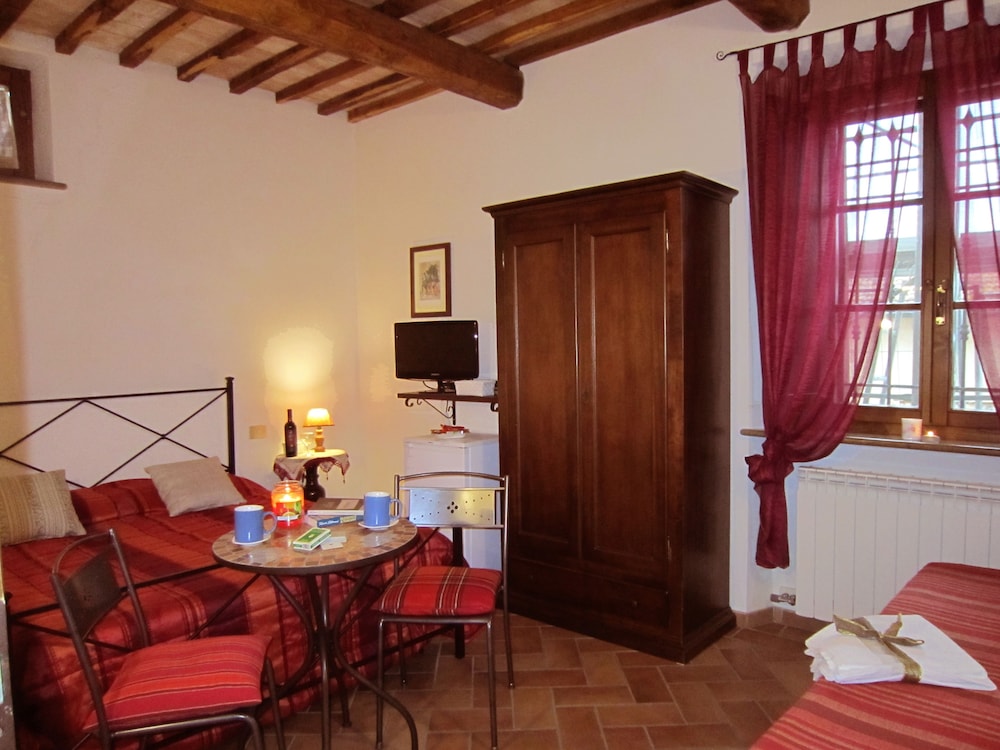 B&B Le Logge Di Sopra 8/42