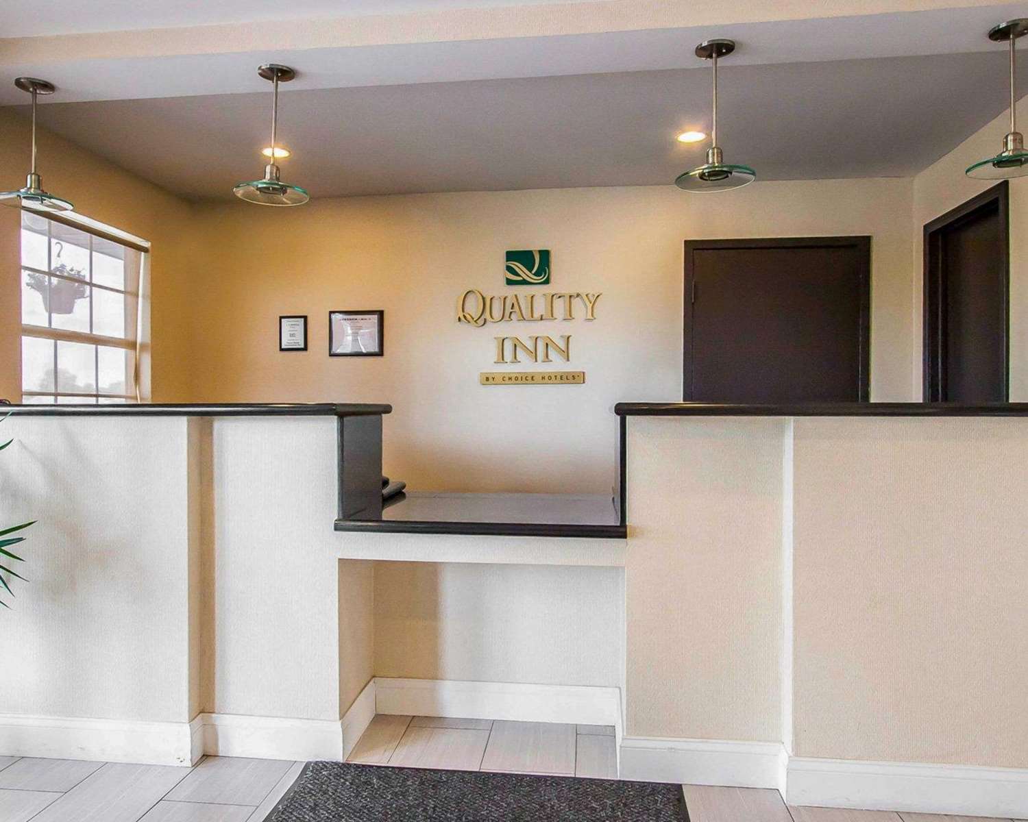 Quality Inn Cairo I-57 5/14